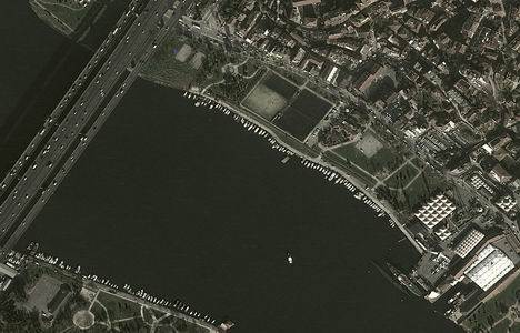 Haliç e su sporları tesisi teklifi Kadir Topbaş ın masasında!