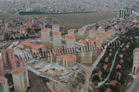 Milli Emlak'tan Halkalı'da satılık 2 adet arsa! 