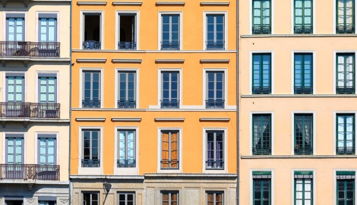 Konutta derin kriz: 10 metrekarelik bir daire 610 Euro ya kiralandı!