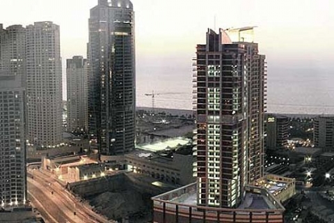 Sky View Tower Dubai'de dairelerin metrekare birim fiyatı 3 bin dolardan başlıyor!