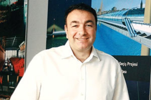  Hakan Kıran, Haliç Köprüsü'yle ilgili iddialara tepki gösterdi!