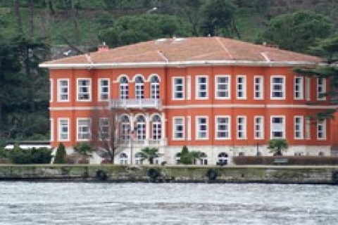 Ceyla Gölcüklü'nün Fuat Paşa Yalısı satıldı!