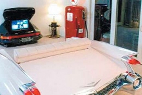 Tom Conci hurdalıktan inşa ettiği motor ev mağazası ile zengin oldu!