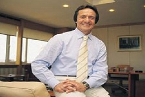 Ahmet Nazif Zorlu: Faizlerin düşmesi iyi oldu!