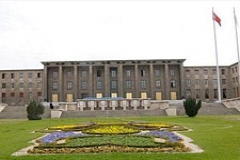 TBMM'nin yeni binası, ağaçlara göre şekil değiştirdi!