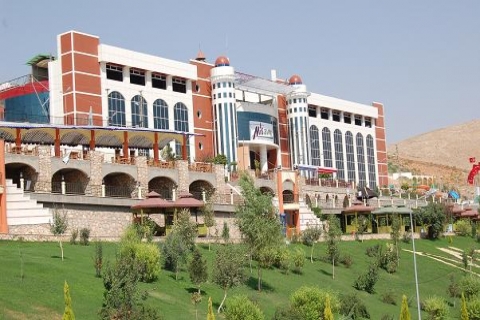 Elazığ Outlet Center, 23 markayla kiralama sözleşmesi imzaladı!