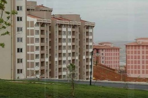 TOKİ 4 ilde alt gelir grubuna 240 ay vade ile konut satıyor!