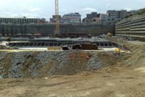 Pendik'te ulaşım inşaatının 5'i bir arada devam ediyor