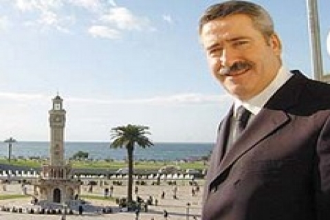 Cahit Kıraç: TOKİ İzmir'e 3 sağlık tesisi inşa edecek!