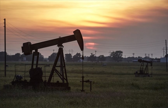 Brent petrolün varili 2002'den bu yana en düşük seviyesini gördü!