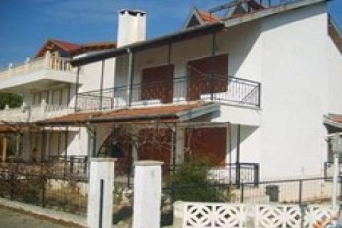 Büyükçekmece'de icradan 3 tripleks villa! 1.1 milyon TL'ye!