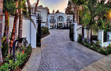 Ünlü boksör Manny Pacquiao 12 milyon dolara malikane aldı!