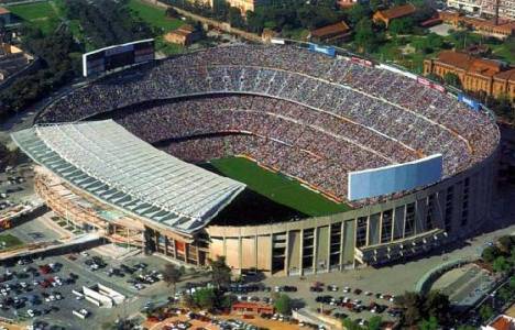 Barcelona Nou Camp'ı yeniden inşa edecek!