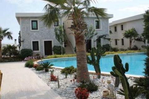 Bodrum Centrum Biblos Evleri'nde 400 bin liraya hemen teslim yazlık!