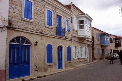 Muhittin Dalgıç: Alaçatı'yı Alaçatı yapan bozulmamış mimarisi!