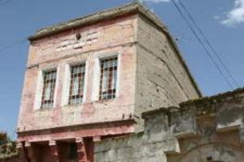 Güzelyurt'taki tarihi yapıları öğrenciler restore edecek!