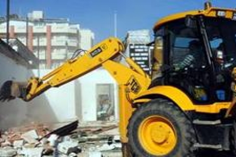 İBB: Büyükçekmece'de kültürel tesis yıkımı yapılmadı