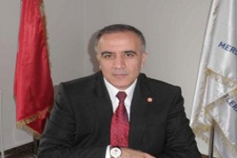 Nesim Ekinci: Suriye ve Irak'a konut satışı yapılmalı!