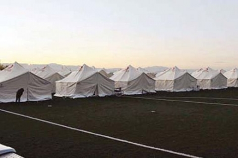 Van'daki çadırkentlerde yönetim sorunu yaşanıyor!