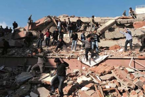 Kentsel dönüşüm 200 milyar dolarlık bir ekonomi yaratacak!