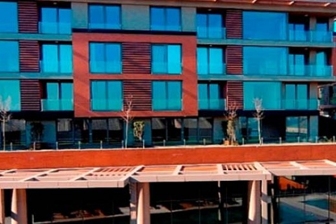 List İstinye Suites'te 1 milyon 200 bin dolara!