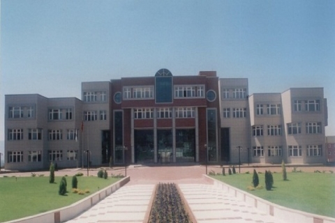  Mehmet Akif Üniversitesi merkez kampüs depreme dayanıksız!