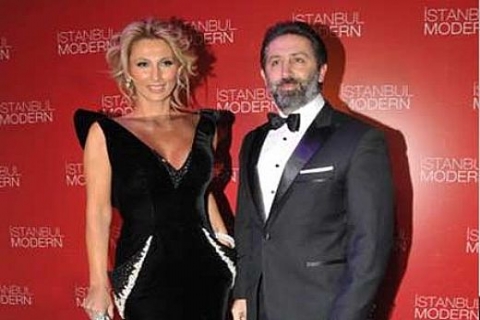 Aylin-Özcan Tahincioğlu çifti Boğaziçi'nde satın almak için yalı arıyor!