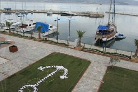 Dirinler Döküm Levent Marina'da restoran açacak!