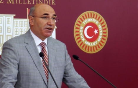 Çekmeköy'deki harabe bir binanın işletme olduğu iddiaları mecliste!