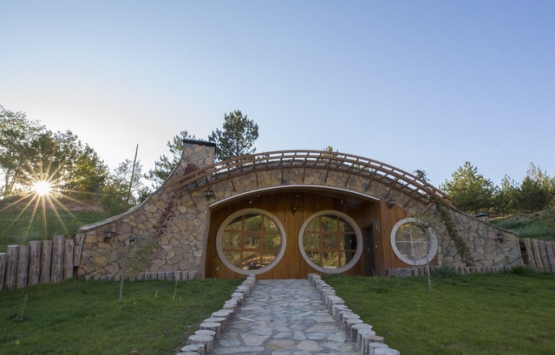 Sivas ın Hobbit evleri dünyanın ilgisini çekti!