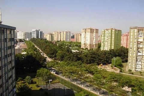 Beylikdüzü'nde Emek Evler Sitesi'nde 160 bin TL'ye! İcradan!