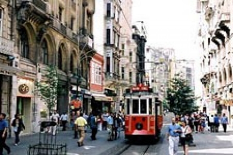 Talimhahe'deki otel inşaatı bölgeyi savaş alanına çevirdi!