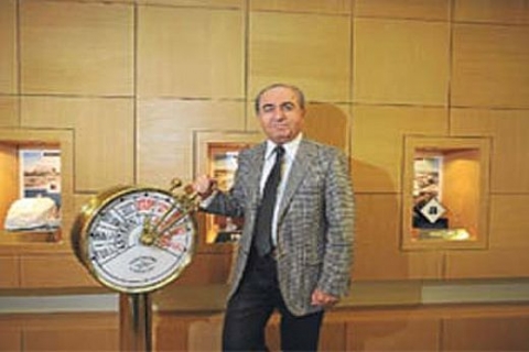 Avni Çelik: Yabancıya ev satmak Avrupa'ya mal satmaktan daha kolay ve kazançlı!