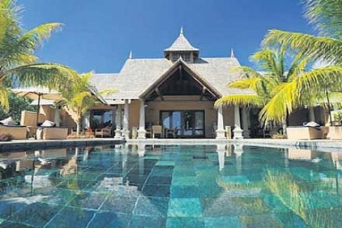 Bettina Machler ile Sinan Dereli Mauritius Adası'nda evlenecek!