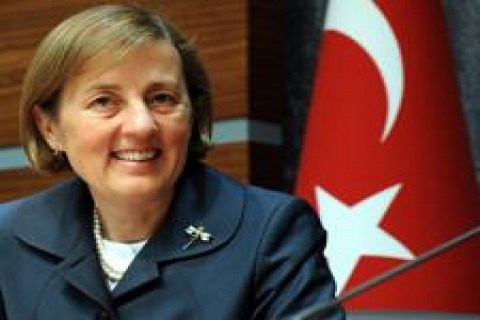 TOKİ'den şiddet mağduru kadınlara 'stüdyo ev'