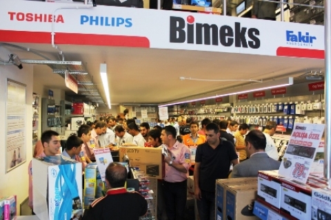 Bimeks, 66. mağazasını Tekirdağ Şarköy'de açıyor! 