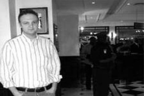 Bülent Karakaş Kenya'nın ofis mobilyası kralı oldu