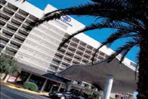 Hilton'da haftasonu yüzde 50 indirim var