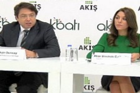 Gökşin Durusoy ve Alize Dinçkök Eyüboğlu, Akbatı AVM'yi anlatıyor!