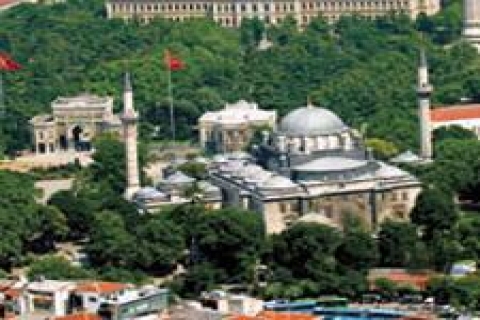 Depremlere direnen Beyazıt Camii'nin temeli incelenecek