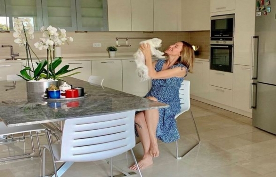 Ünlülerin yaşadığı evler!