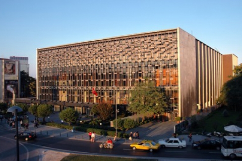 Ertuğrul Günay: AKM, en geç 29 Ekim 2013'te açılmış olacak!