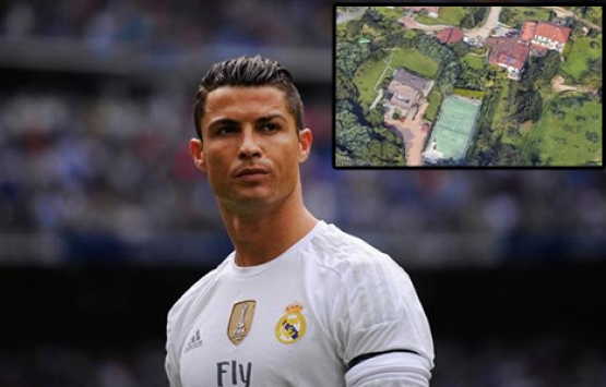 İşte Cristiano Ronaldo'nun İtalya'daki evi!