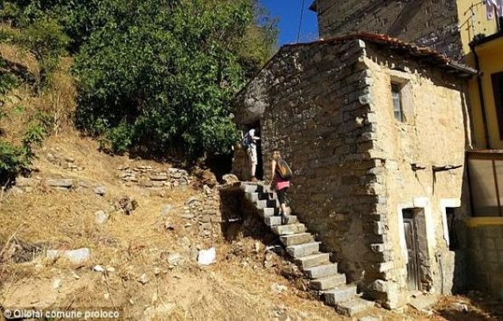 1 Euro’ya satılık ev olur mu demeyin!