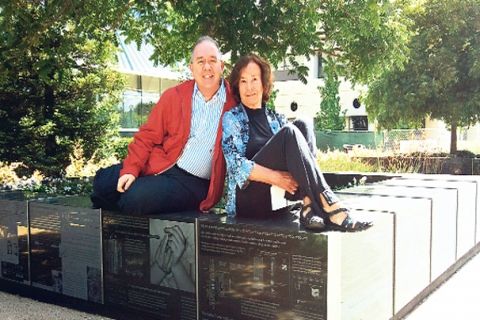  Tayfun Özçelik'in Amerika'da heykeli dikildi!