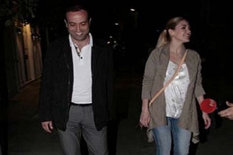 Emine Ün, inşaatçı Tolga Karakaş ile İstinyePark'ta!