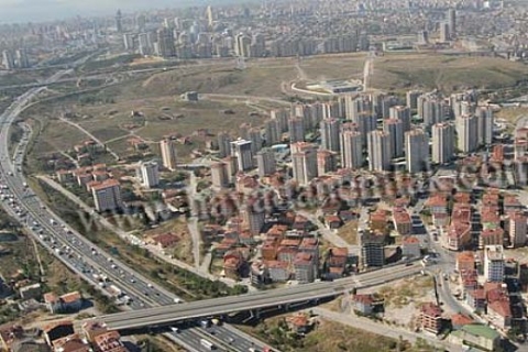 Ataşehir'de 3.7 milyon TL'ye icradan satılık 2 arsa!