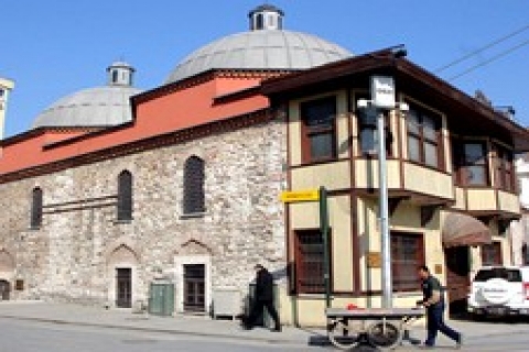 Adem Yılmaz Ortaköy Hamamı'nı Türk spası yapacak!