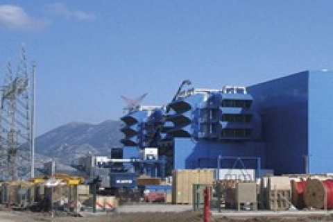 Aksa, iki elektrik dağıtım şirketi devralacak