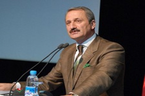 Zafer çağlayan: Müteahhitlerle et ve tırnak gibiyiz